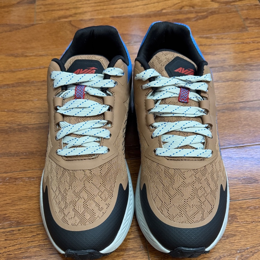 Avia Men's Brown and Black Athletic Shoes